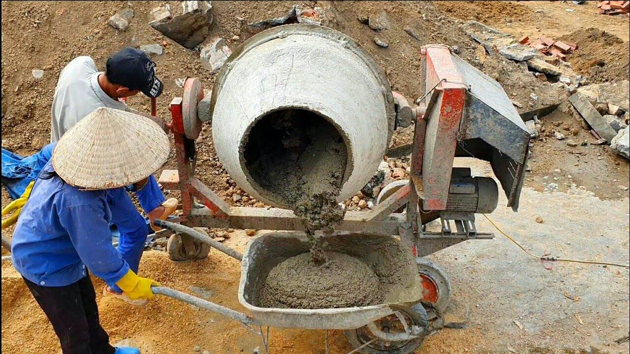 Bê tông tự trộn Bê tông tự trộn